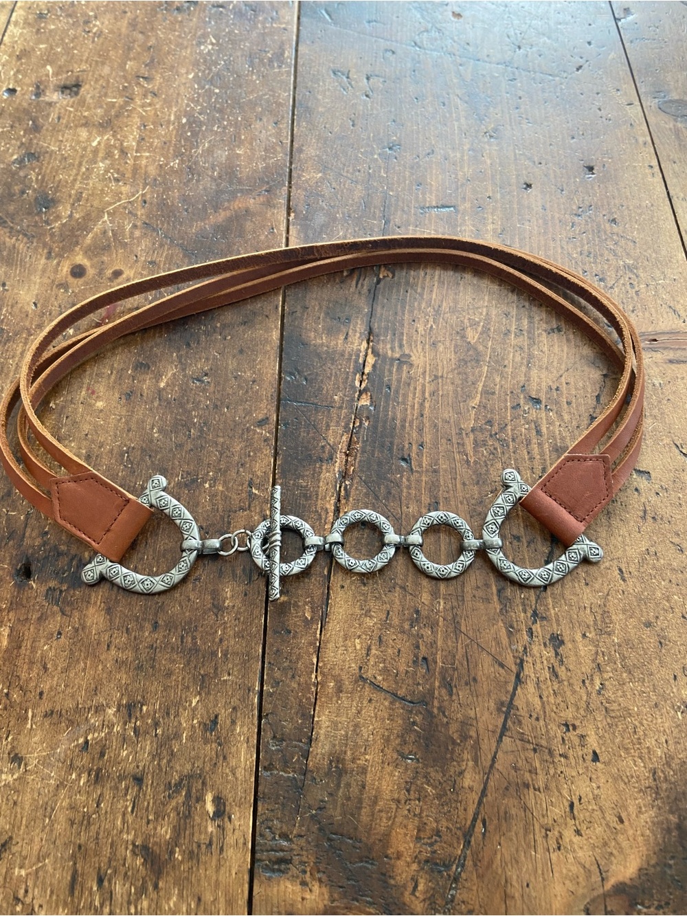 Vintage Liz Claiborne Leather Toggle Belt Etched Metal Buckle M/L